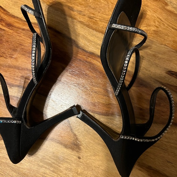 Vera Wang crystal leather heeled sandals size 9 - Picture 4 of 8